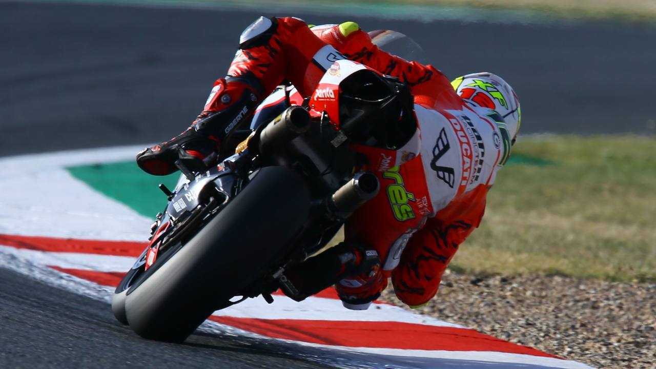 Xavi Forés explota al perder su Ducati para 2019: “Juegan con mi futuro