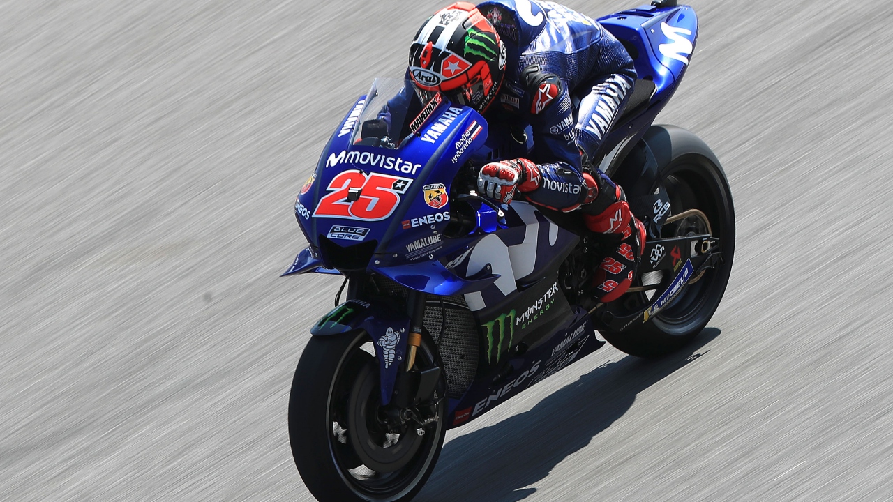 Andrea Dovizioso lidera los libres en Tailandia y Jorge Lorenzo sufre una extraña caída