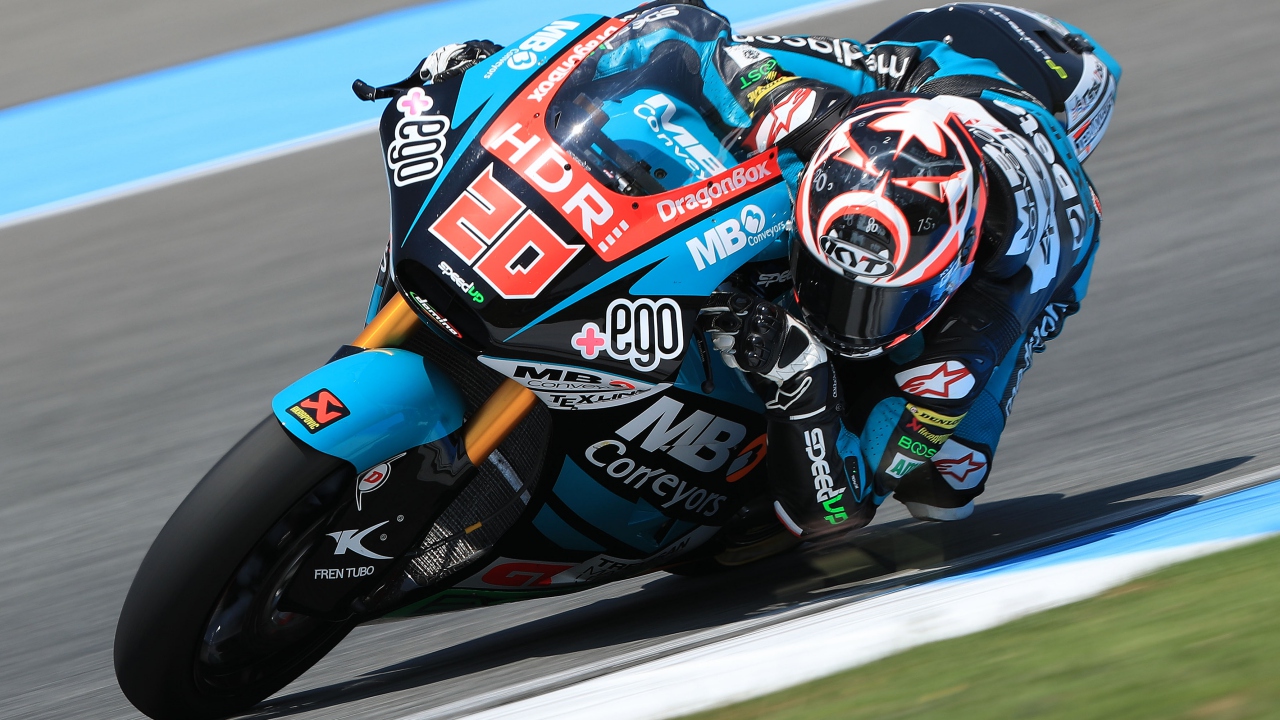 Pecco Bagnaia vence en Tailandia y da dos pasos más hacia el título de Moto2