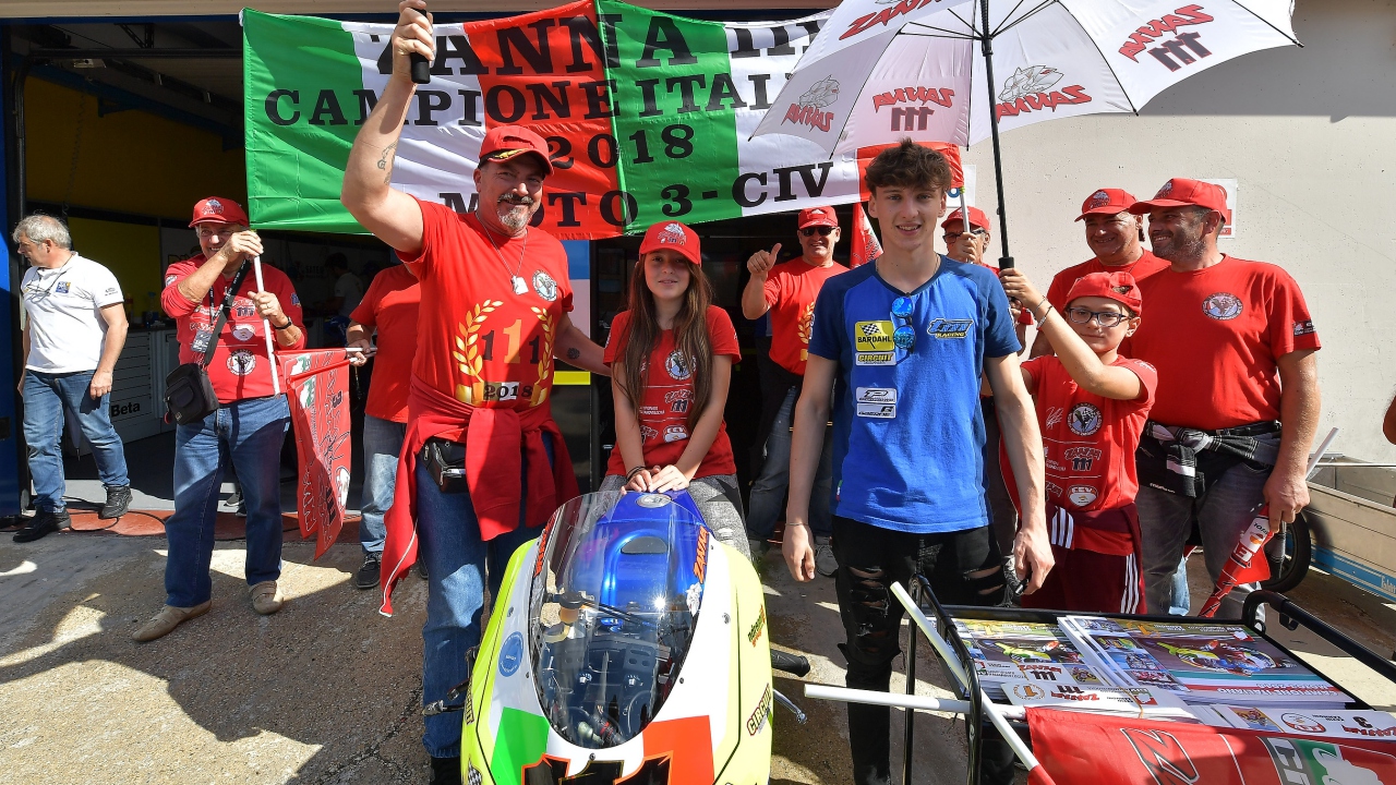 NoTodoMotoGP: Michele Pirro conquista el CIV 2018 con un poco de suerte