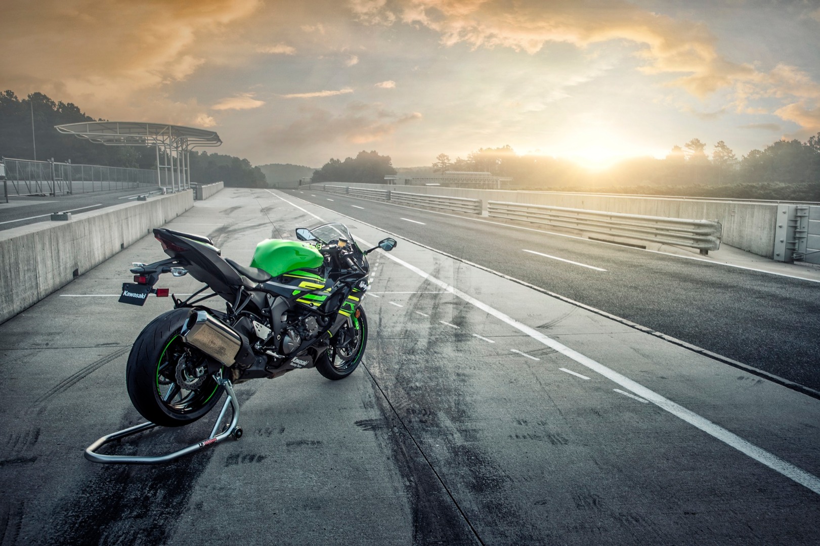Kawasaki Ninja ZX-6R 2019, radical lavado de cara para la ...