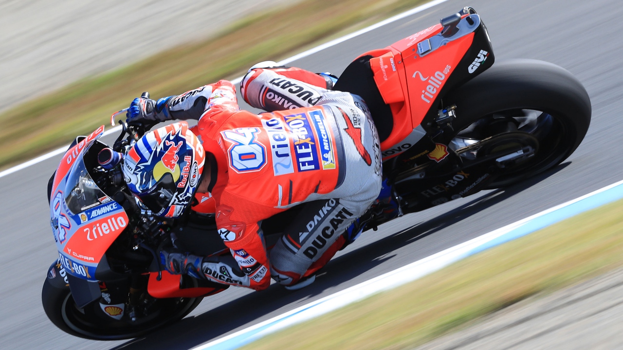 Marc Márquez cierra el título de MotoGP 2018 ganando en Japón a lo campeón