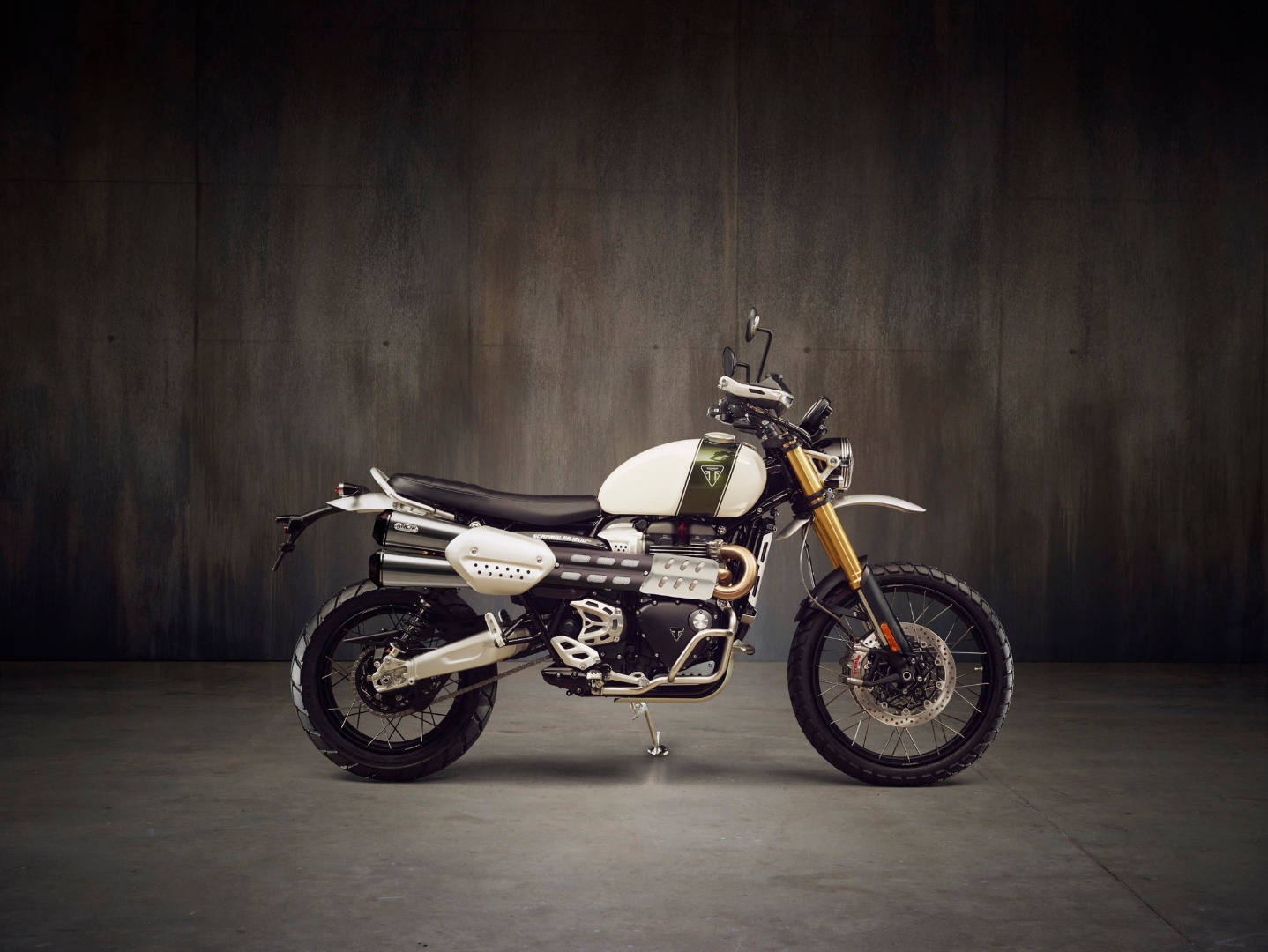 Triumph Scrambler 1200 XC & XE, Triumph hace de las Scramblers auténticas camperas