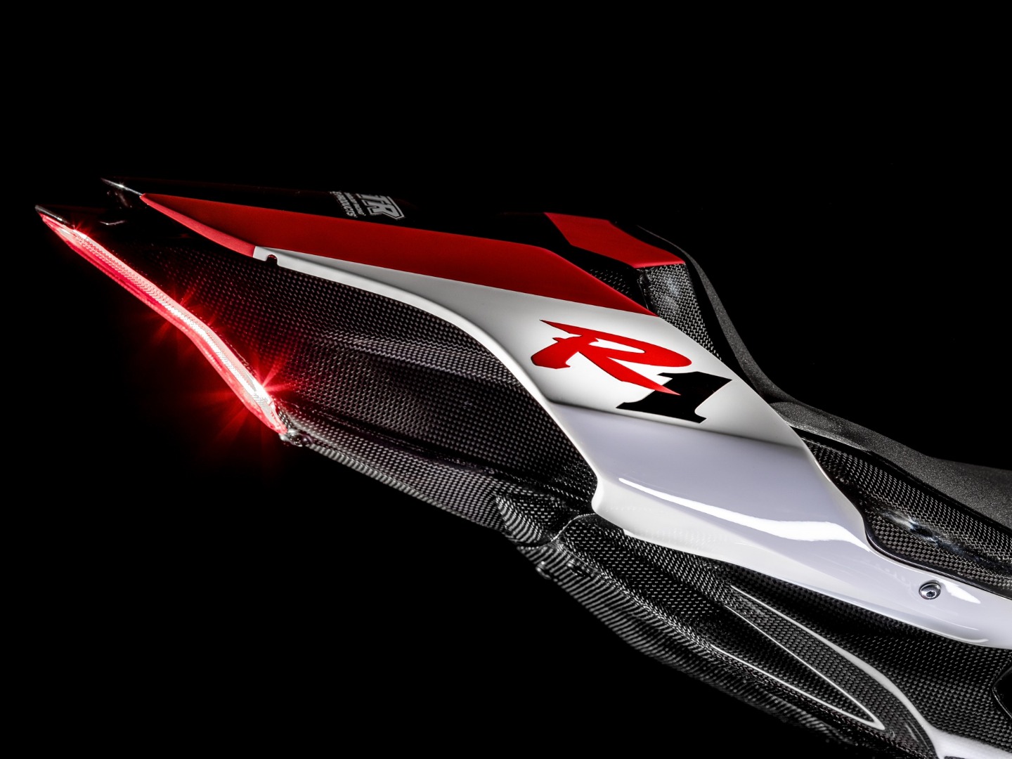 Yamaha YZF-R1 GYTR 2019, una SBK súper exclusiva como homenaje a la historia de la R1