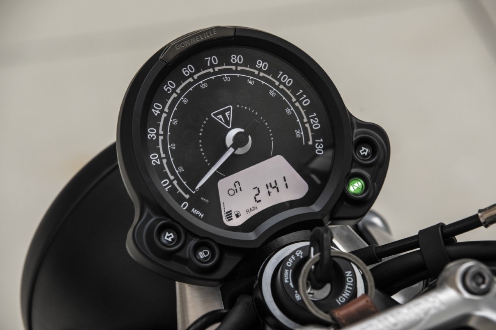 Triumph Street Scrambler y Street Twin 2019, prueba y primeras impresiones 