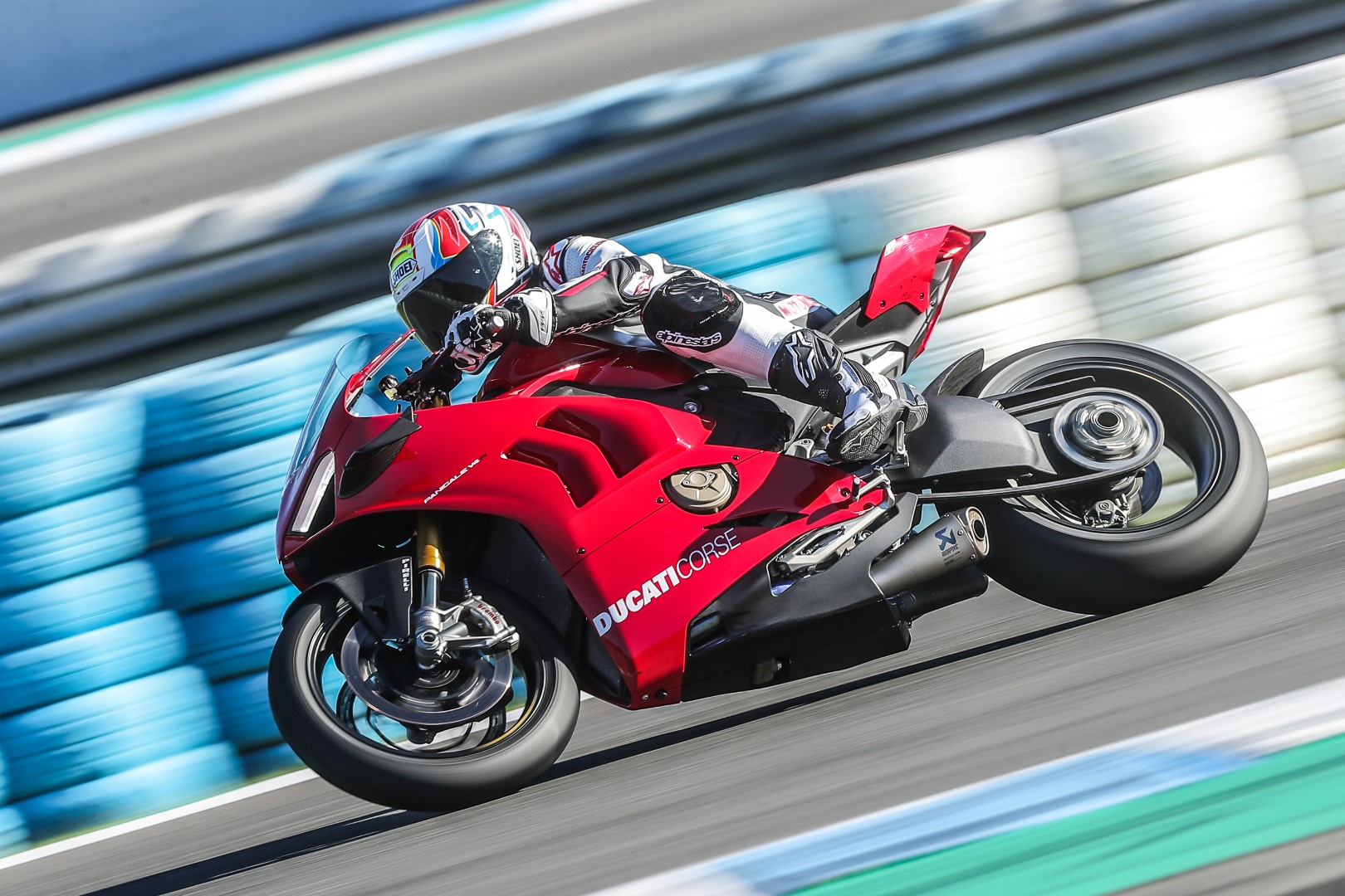 Ducati Panigale V4 R, primeras impresiones, precio y ficha técnica