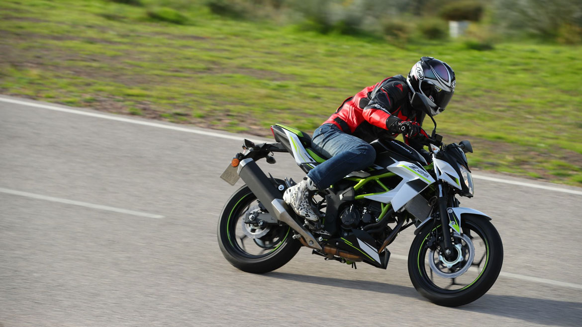 Presentación de Kawasaki Ninja y Z125