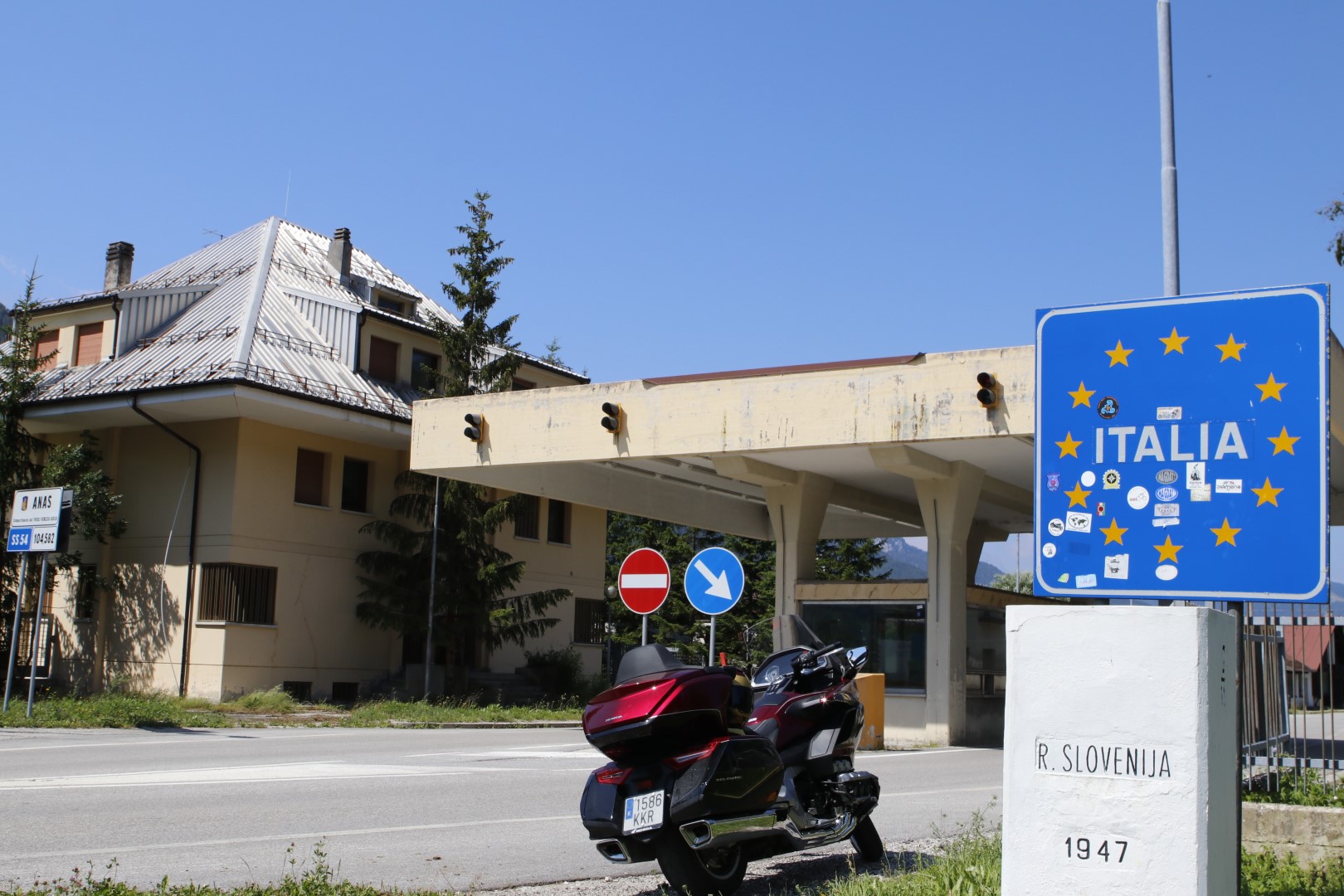Desde Eslovenia hasta España en primera clase: Honda GL1800 Gold Wing Tour (DCT & Airbag)