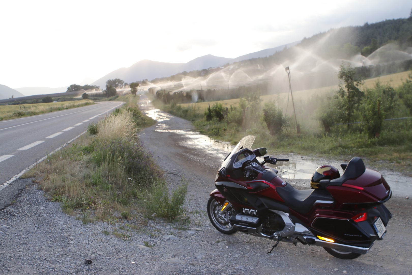 Desde Eslovenia hasta España en primera clase: Honda GL1800 Gold Wing Tour (DCT & Airbag)