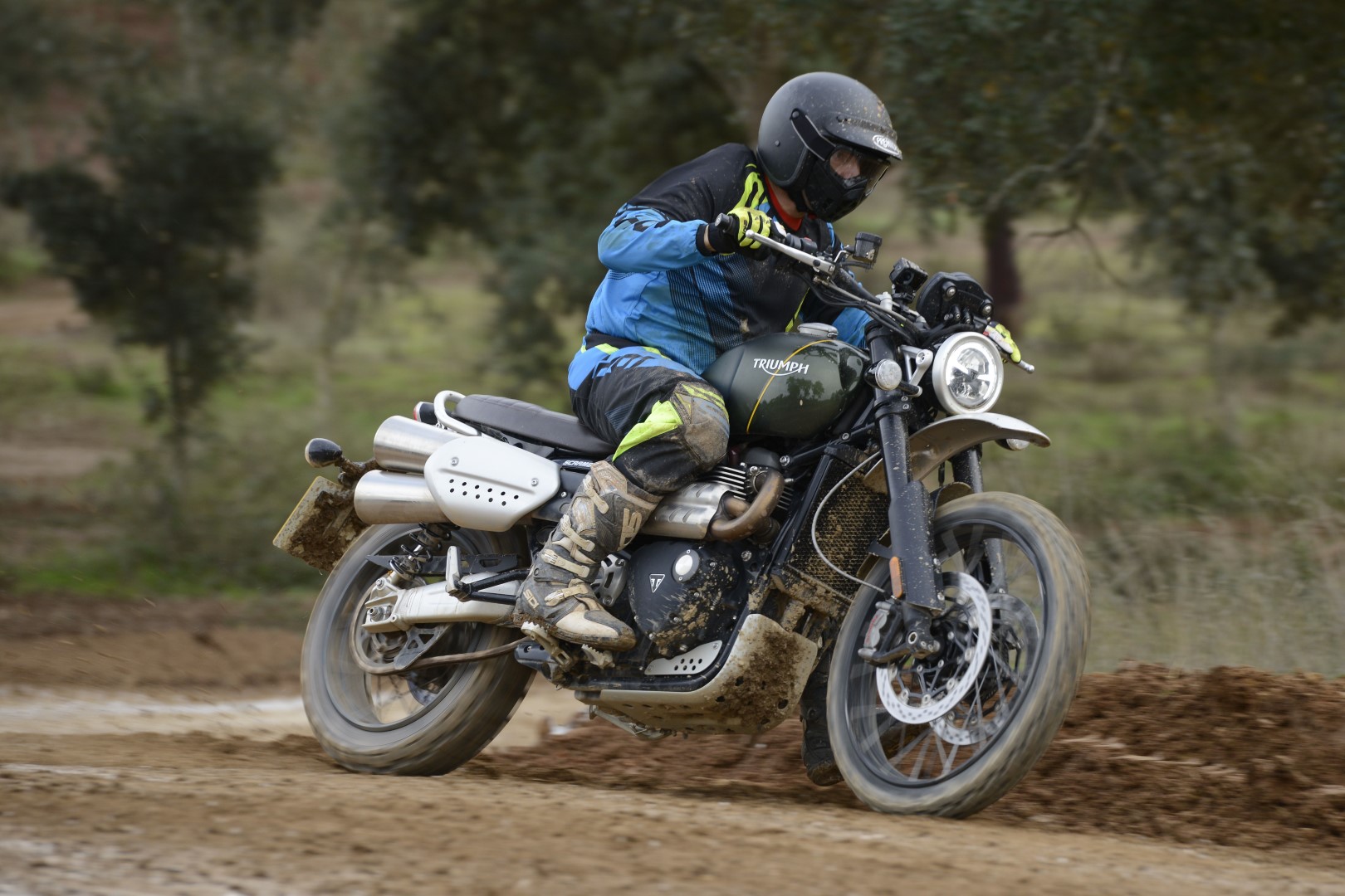Triumph Scrambler 1200 XC y XE, prueba, precio y ficha técnica