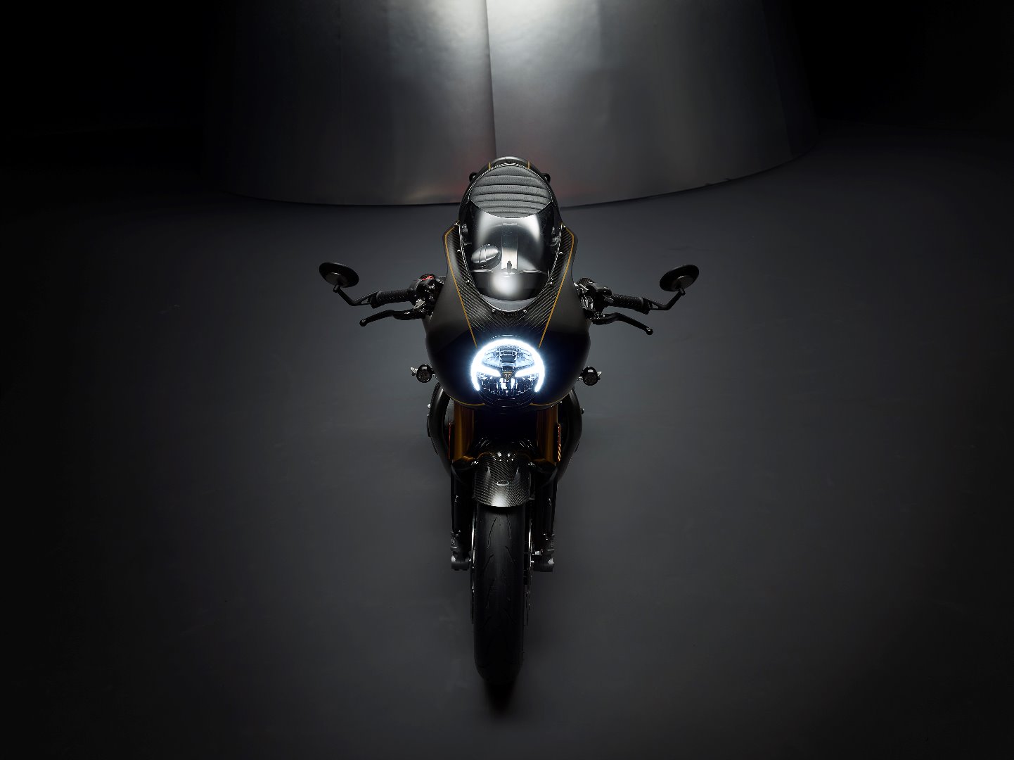 Triumph Factory Custom