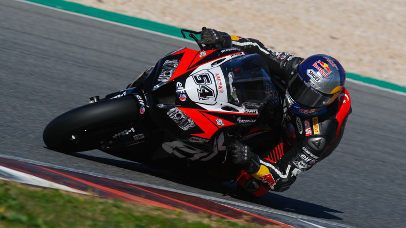 Jonathan Rea lidera en Portimao, Álvaro Bautista se acerca y Tom Sykes sorprende