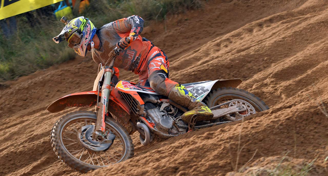 Cairoli y Prado abren con victoria la pretemporada