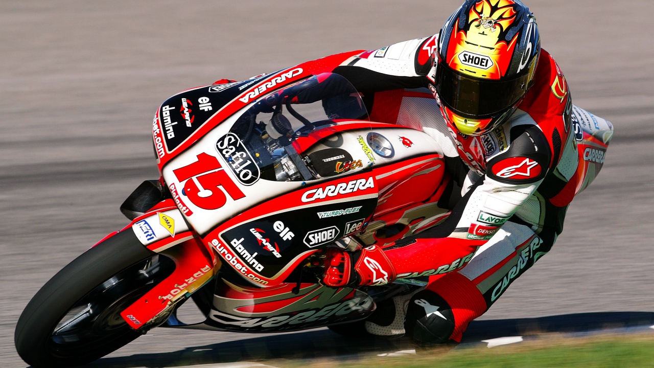 Valentino Rossi ficha a Roberto Locatelli, uno de los últimos ‘especialistas’