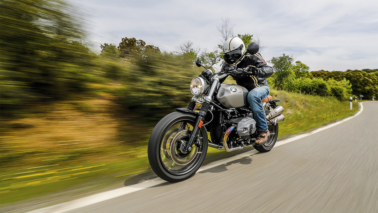 Comparativa Scrambler: BMW R nineT Scrambler y Ducati Scrambler 1100 Special