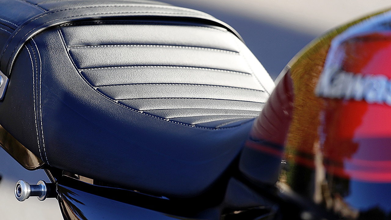 Comparativa Vintage: BMW R nineT, Kawasaki Z900RS