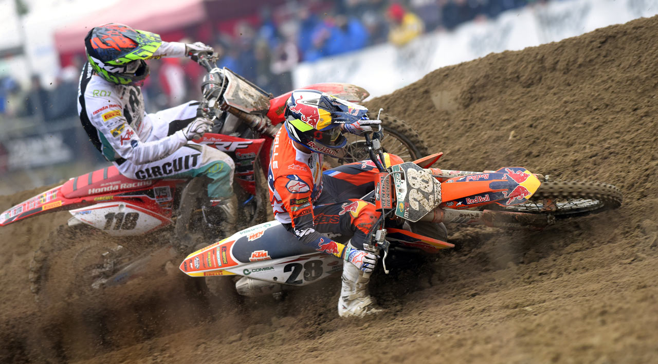 Prado y Cairoli cierran con éxito el Internacional de Motocross italiano