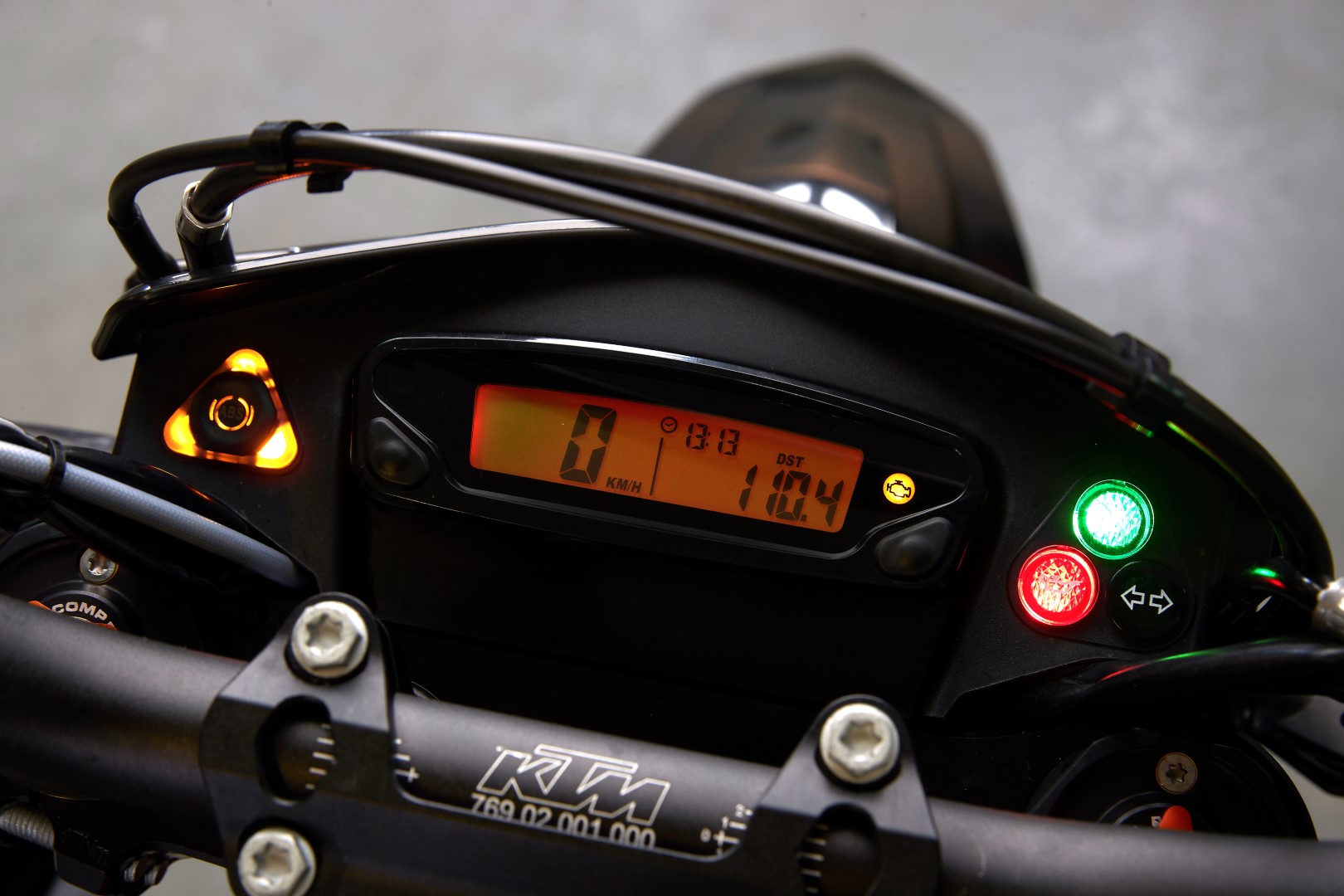 KTM 690 SMC R, prueba, precio y ficha técnica