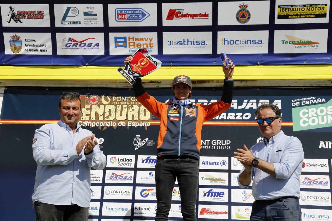 Josep García arrasa en el inicio del Campeonato de España de Enduro