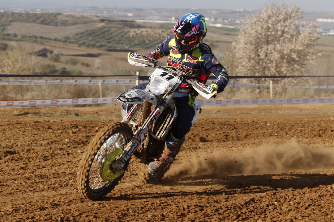 Josep García arrasa en el inicio del Campeonato de España de Enduro