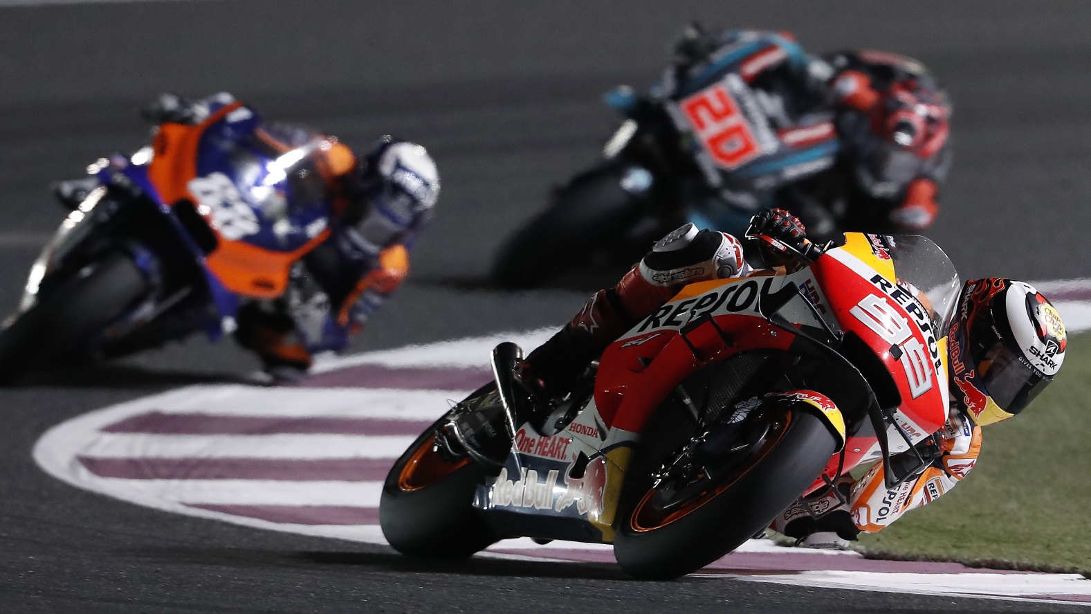 “Dovizioso tiene la victoria más que ganada, pero si hizo trampa hay que descalificarle