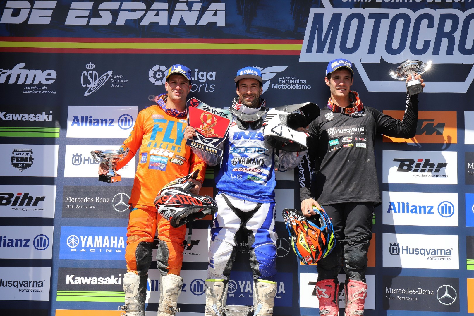 Carlos Campano y Simeó Ubach arrasan en el Motocross de Malpartida
