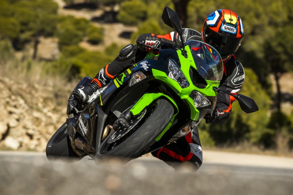 Kawasaki Ninja ZX-6R 2019, prueba, ficha técnica y primeras impresiones 