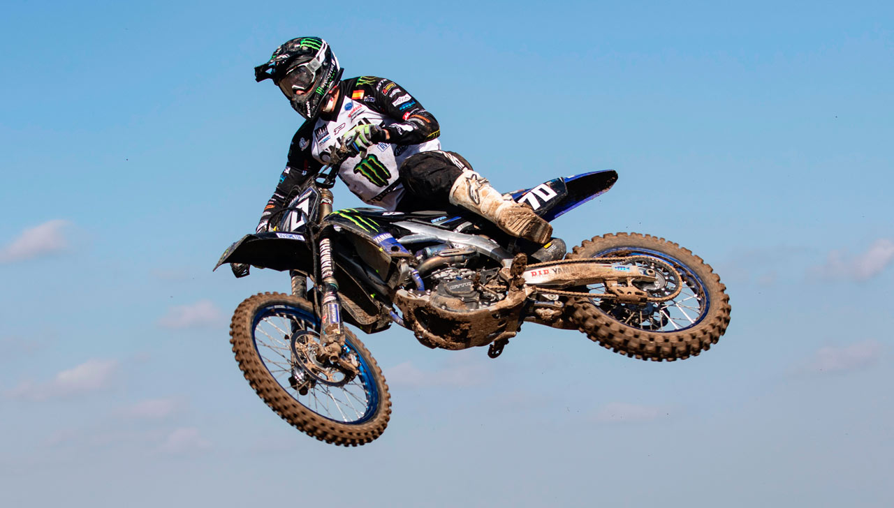 Tony Cairoli y Thomas Kjer Olsen se impone en el MXGP de Matterley Basin