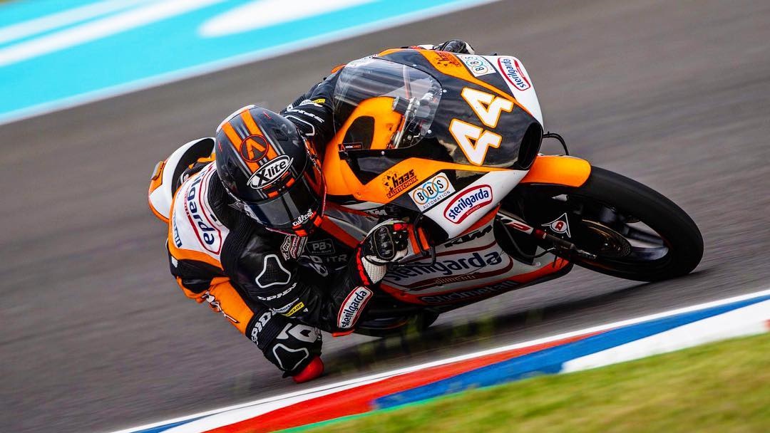 Jaume Masía hace su primera pole de Moto3 en Argentina ante Arón Canet