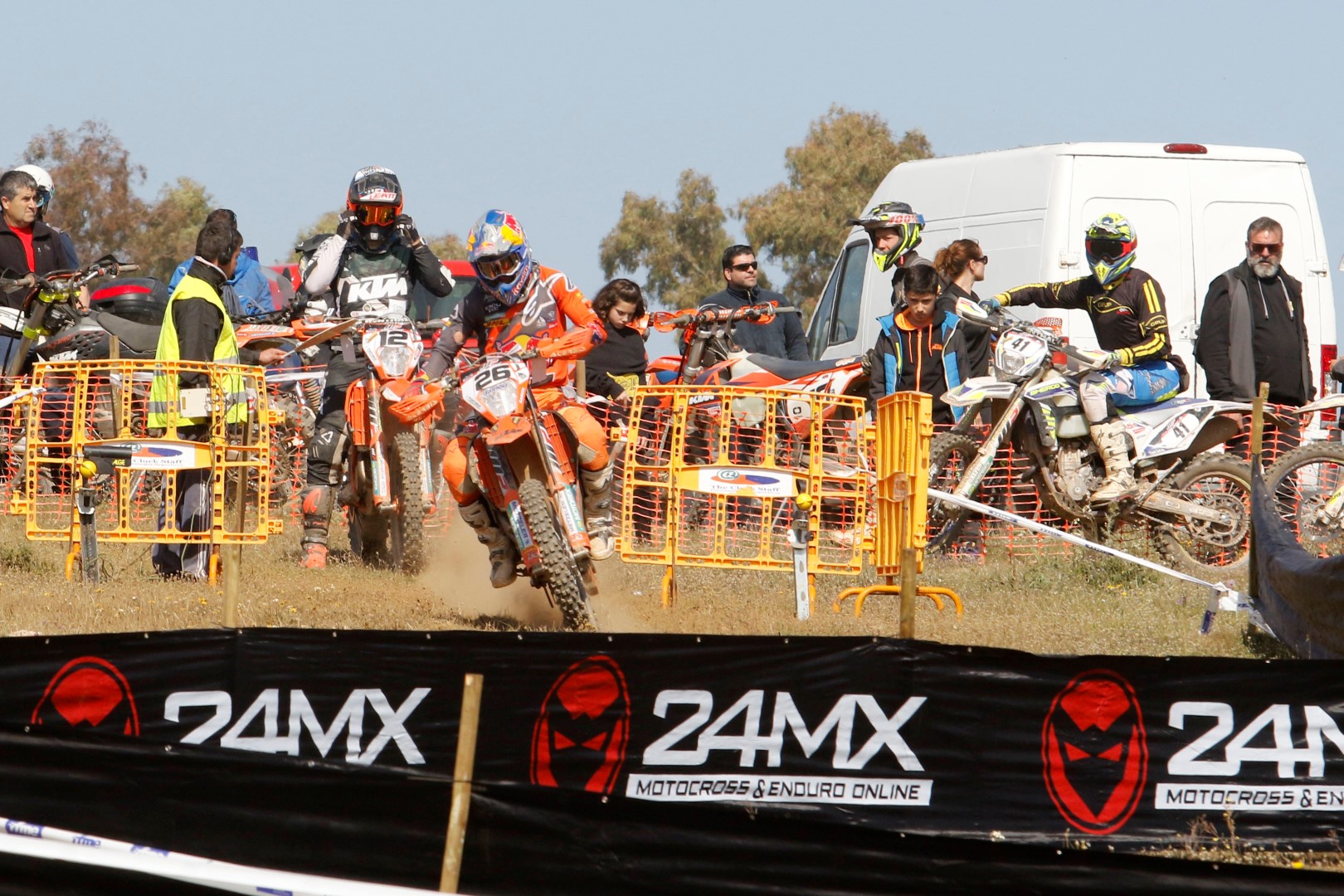 Josep García arrasa en el nacional de enduro en Valverde