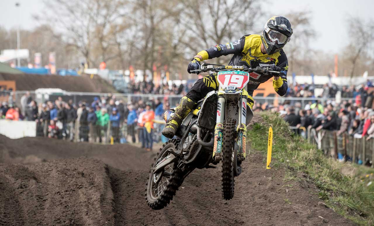 Dominio de Tony Cairoli y Jorge Prado en el MXGP de Valkenswaard