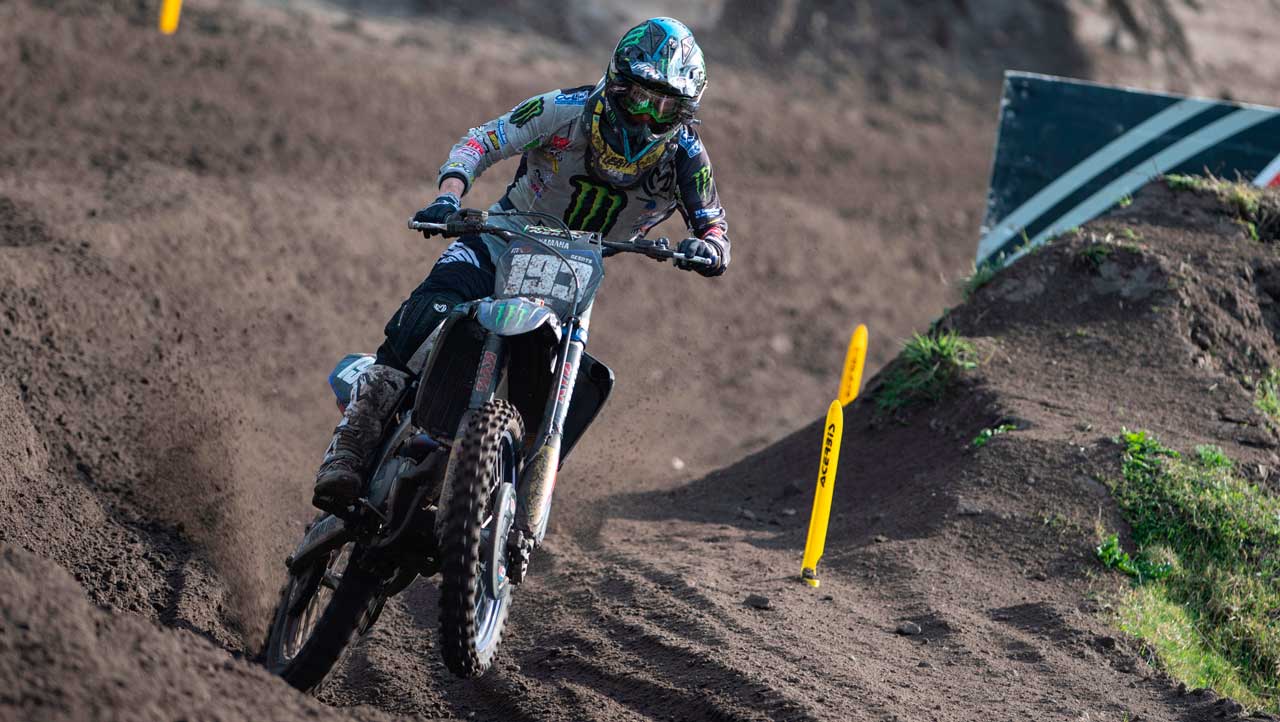 Dominio de Tony Cairoli y Jorge Prado en el MXGP de Valkenswaard