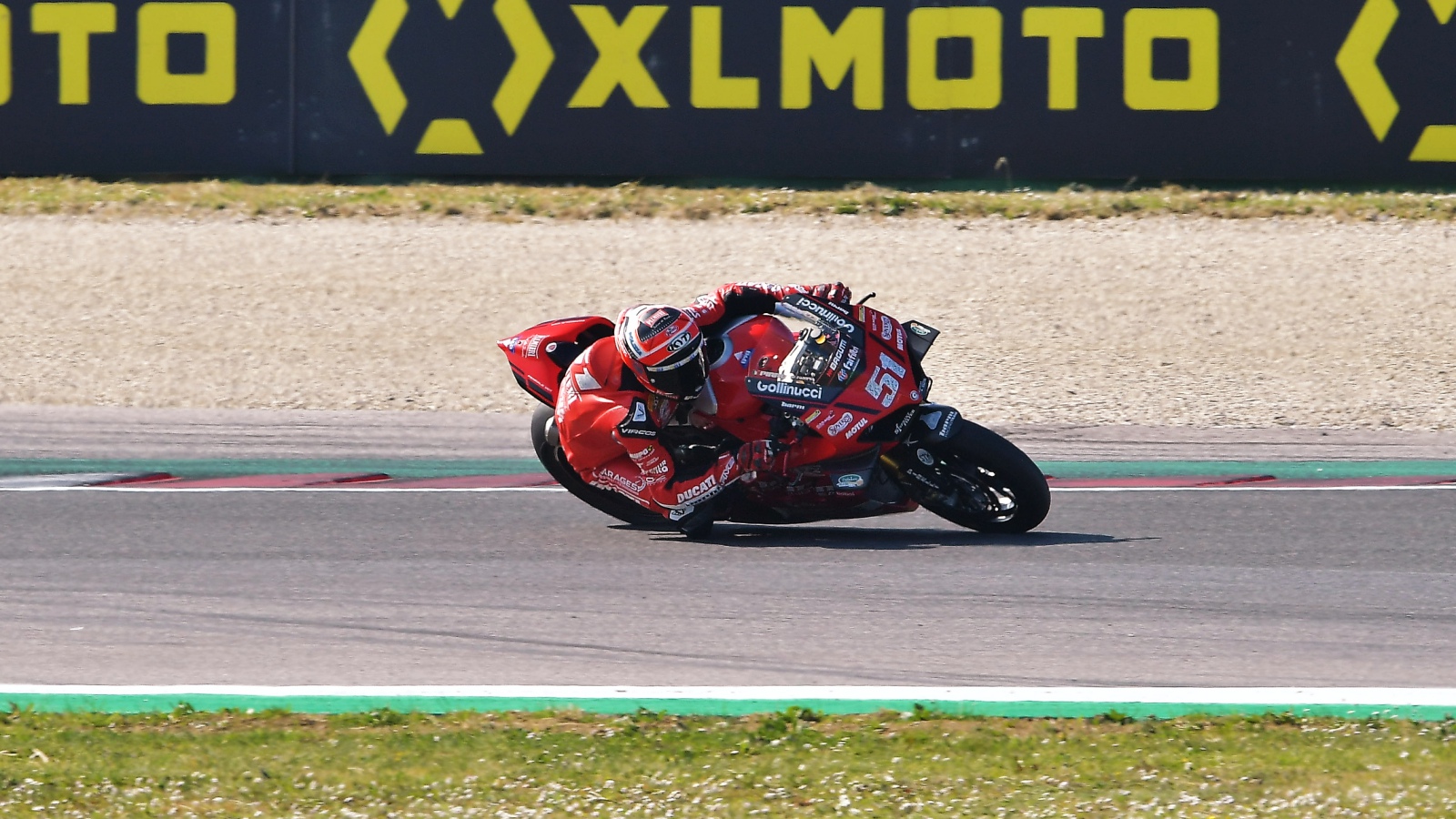 NoTodoMotoGP: Michele Pirro arrasa con Adrián Carrasco y Marc Luna en el podio