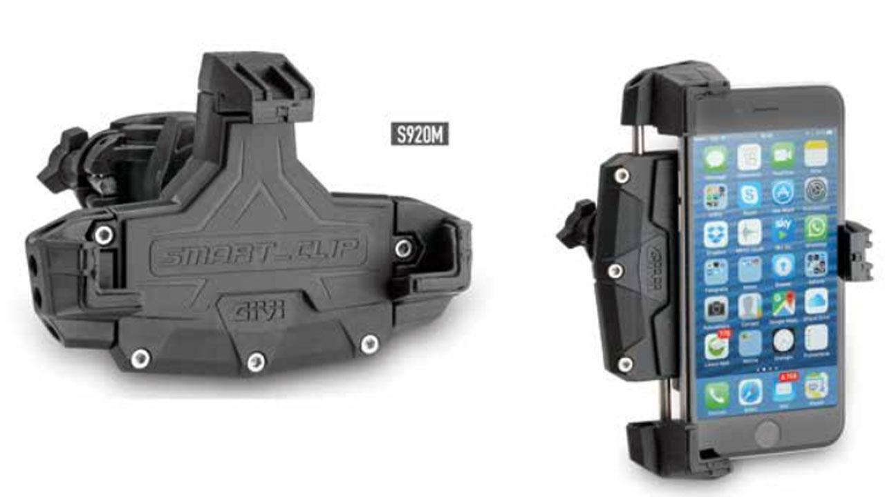 Accesorios Givi para móviles: Conectado y orientado