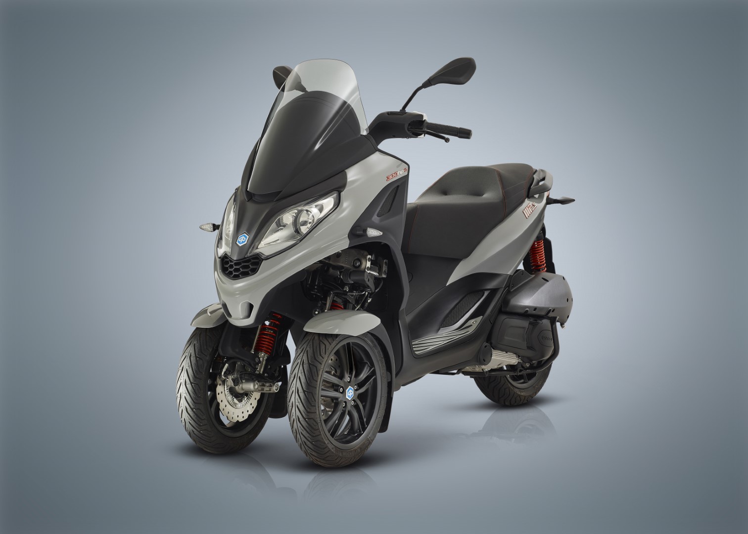 Piaggio MP3 300 hpe Sport, prueba, ficha técnica, precio y primeras impresiones