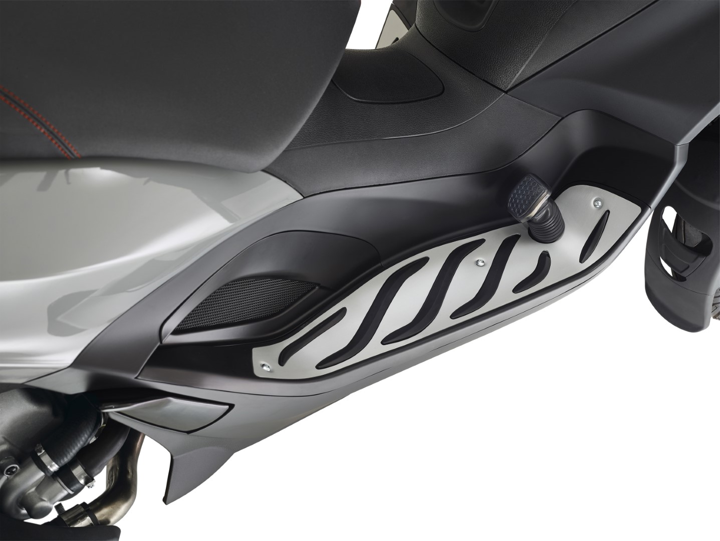 Piaggio MP3 300 hpe Sport, prueba, ficha técnica, precio y primeras impresiones