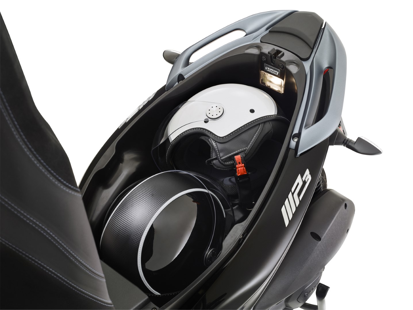 Piaggio MP3 300 hpe Sport, prueba, ficha técnica, precio y primeras impresiones
