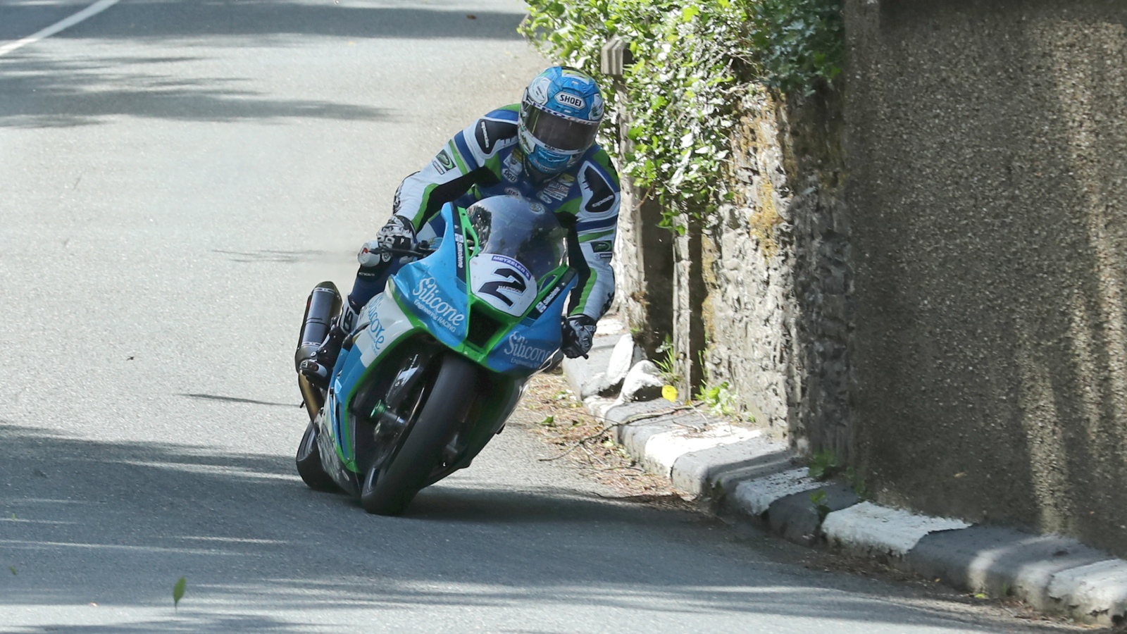 IOMTT 2019: Peter Hickman vence en Superbike y Lee Johnston se estrena en Supersport