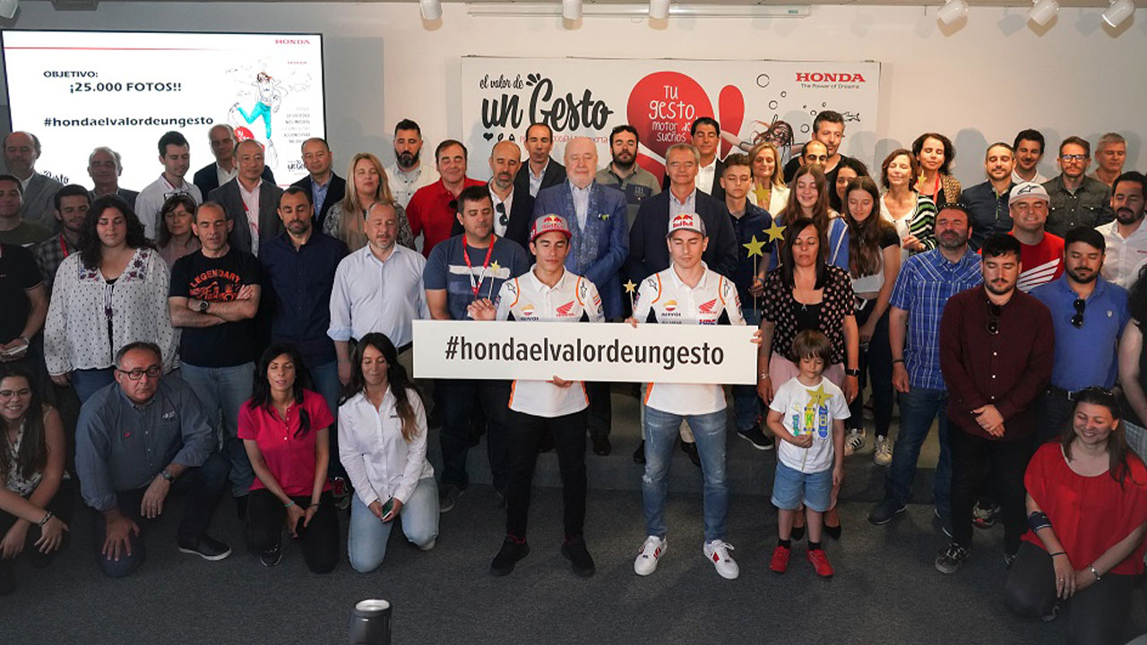 Márquez y Lorenzo apadrinan “El valor de un gesto