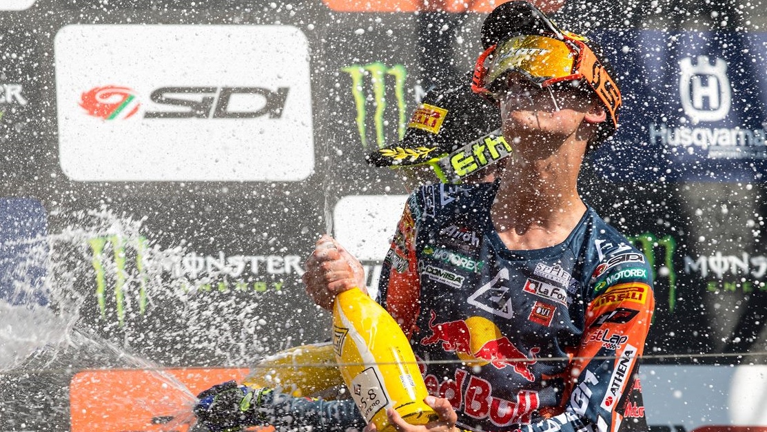 Jorge Prado confirma su salto a MXGP en 2020 tras renovar con KTM