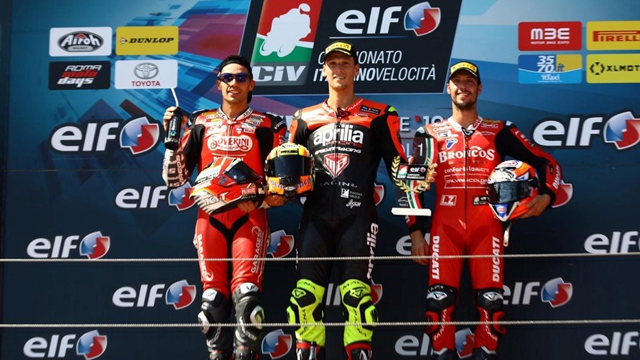 NoTodoMotoGP: Podio de Xavi Forés y dobletes de Carlos Tatay y Víctor Rodríguez