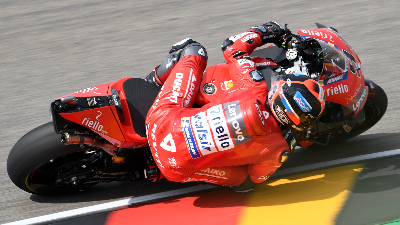 Marc Márquez hace historia con su décima victoria seguida en Sachsenring