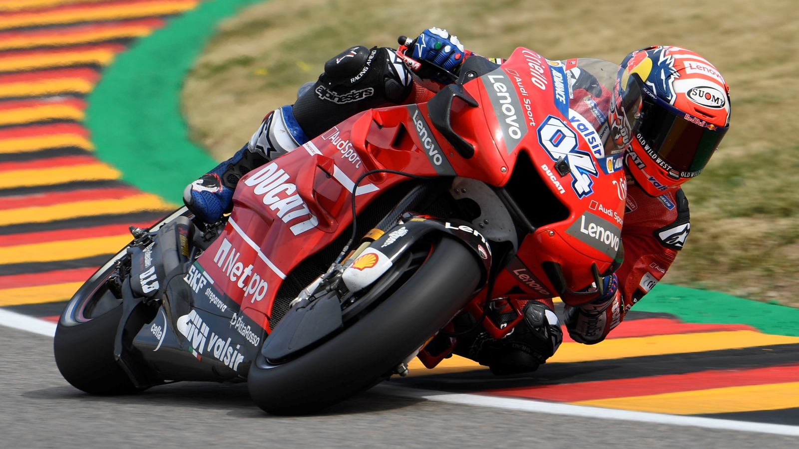 Marc Márquez hace historia con su décima victoria seguida en Sachsenring