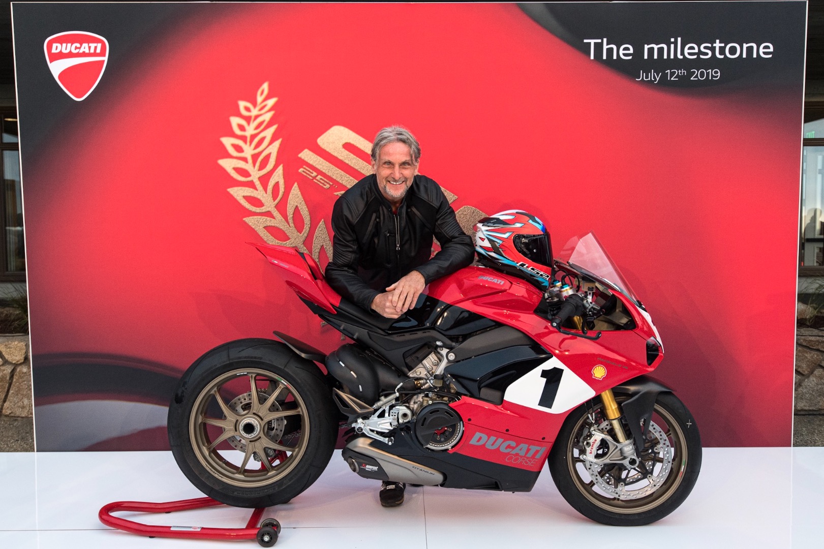 Ducati Panigale V4 25 Anniversario 916, la despampanante nueva edición limitada de Ducati