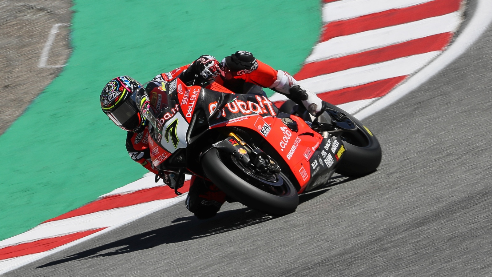 Pole de Jonathan Rea en Laguna Seca ante las Ducati de Chaz Davies y Álvaro Bautista