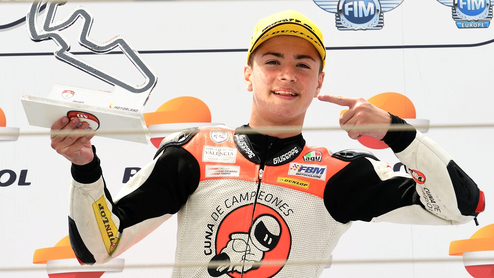 Izan Guevara hace historia en la European Talent Cup con otro doblete en Aragón