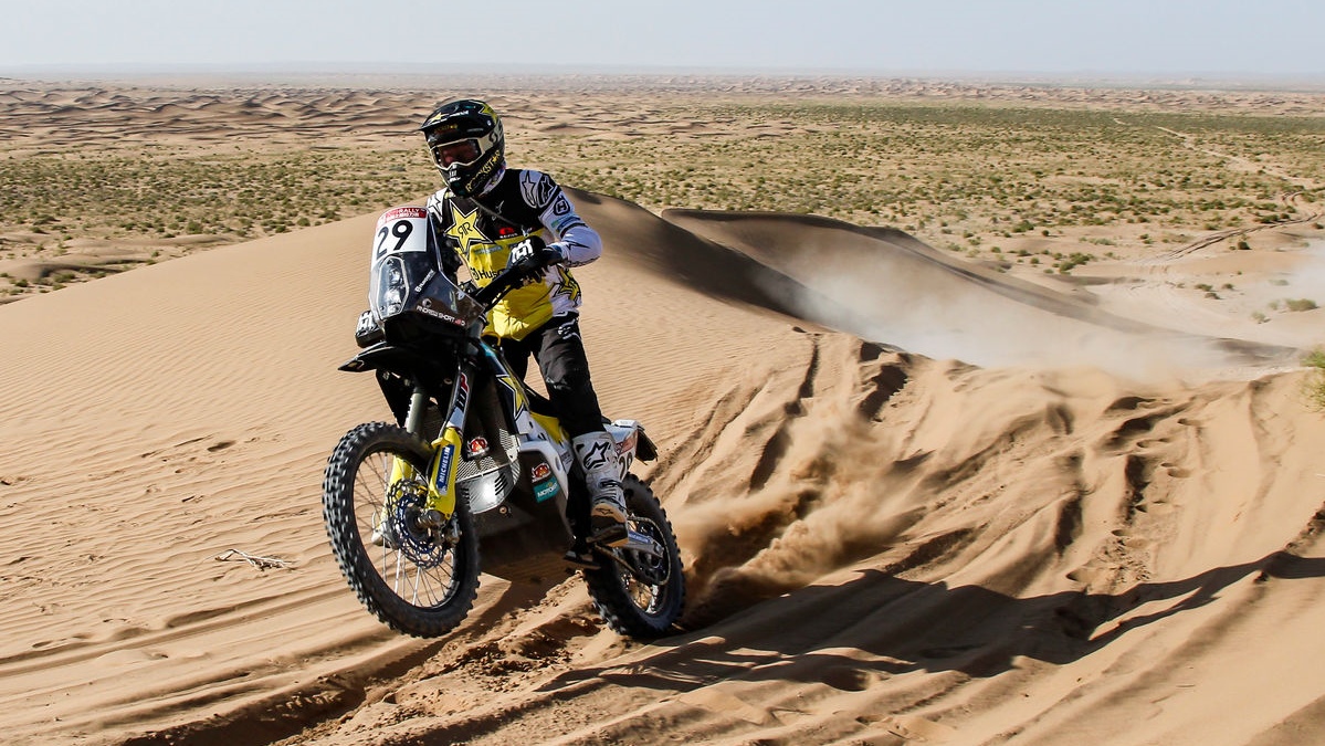 Sam Sunderland gana el Silk Way 2019 y es más líder del Mundial de Rallies