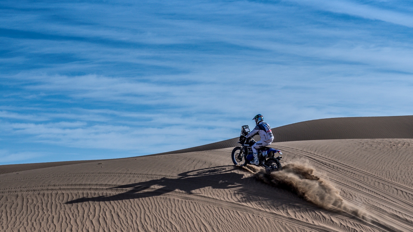 Sam Sunderland gana el Silk Way 2019 y es más líder del Mundial de Rallies