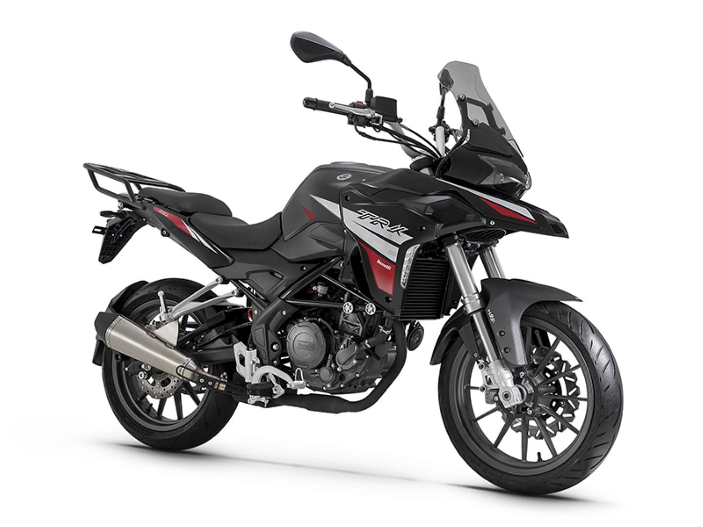 Comienza la aventura con la nueva Benelli TRK 251