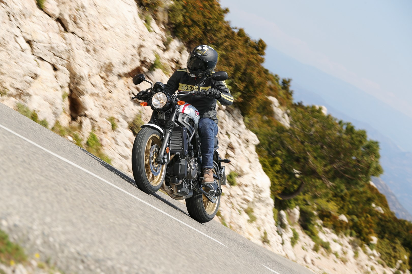 Yamaha  XSR700 Xtribute 2019, prueba, ficha técnica y primeras impresiones